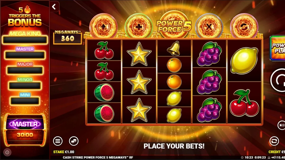 Interface do jogo Cash Strike Power Force 5 Megaways com símbolos de frutas e painel de coleta